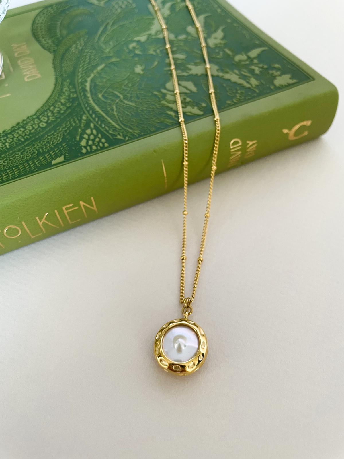 Lumina Pearl Necklace