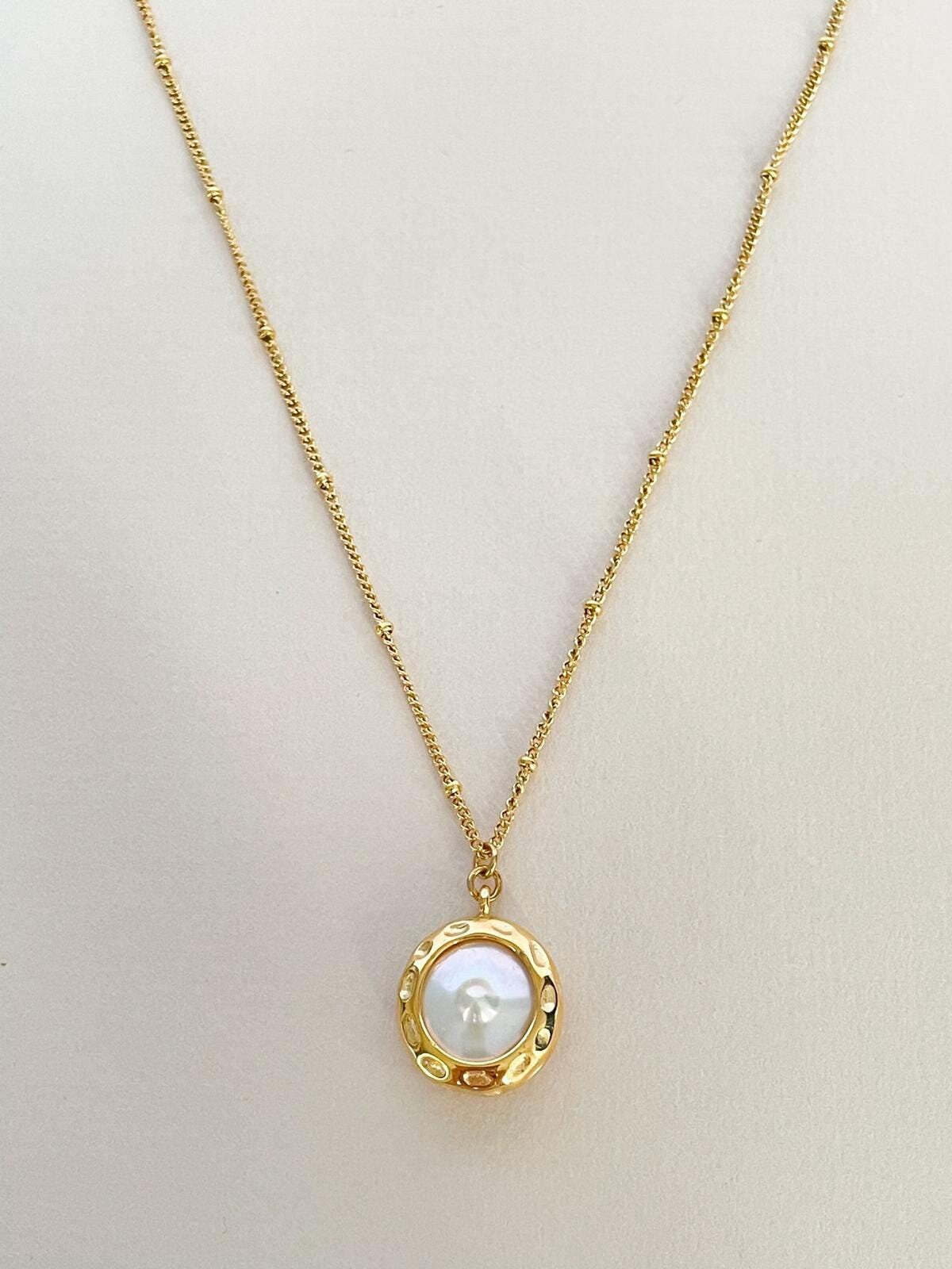 Lumina Pearl Necklace