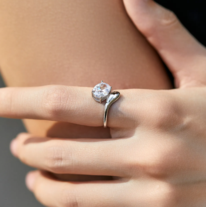 Luna Grace Ring