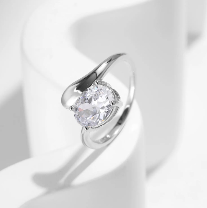 Luna Grace Ring