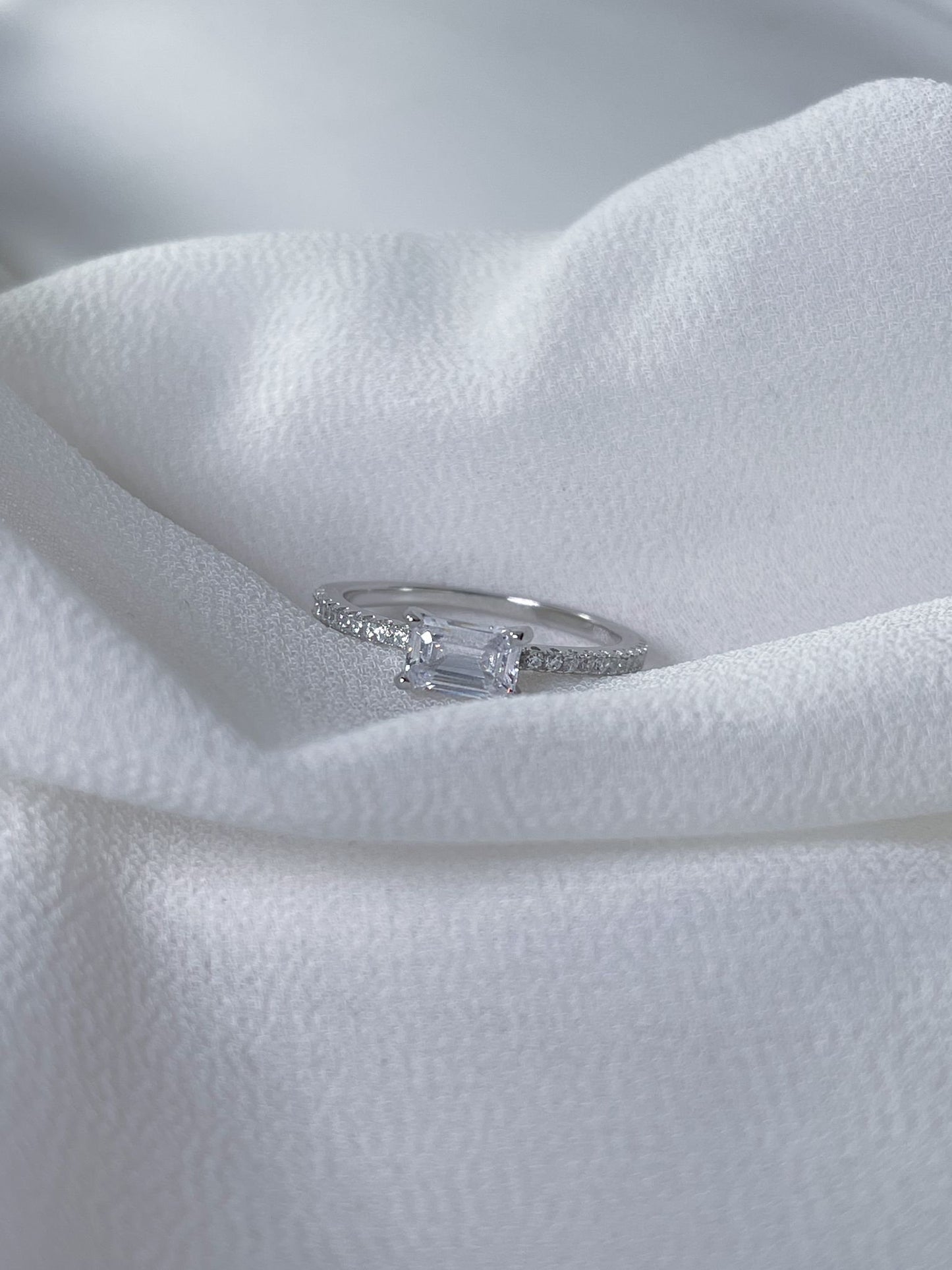 Lunar Ring