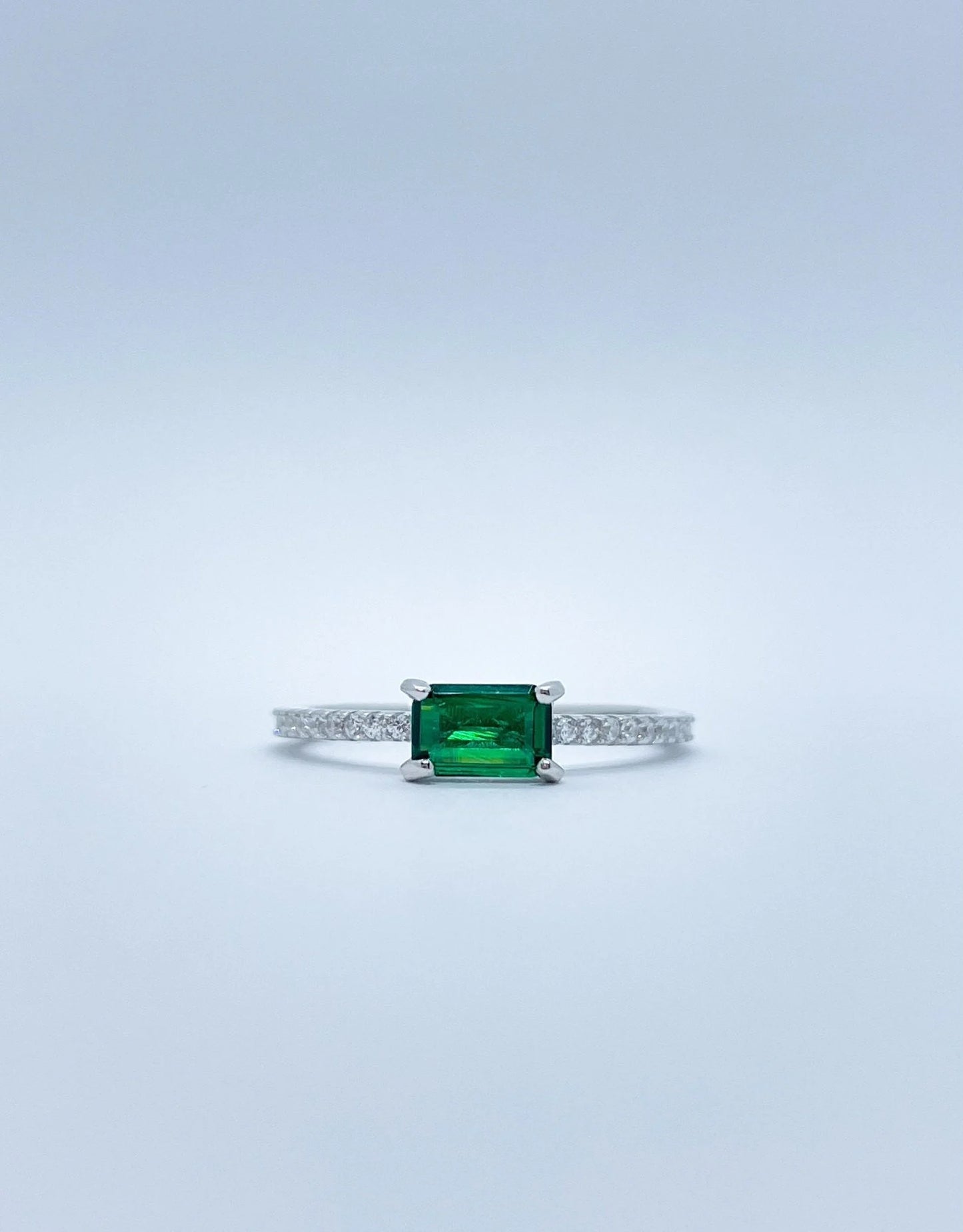 Lunar Emerald Ring