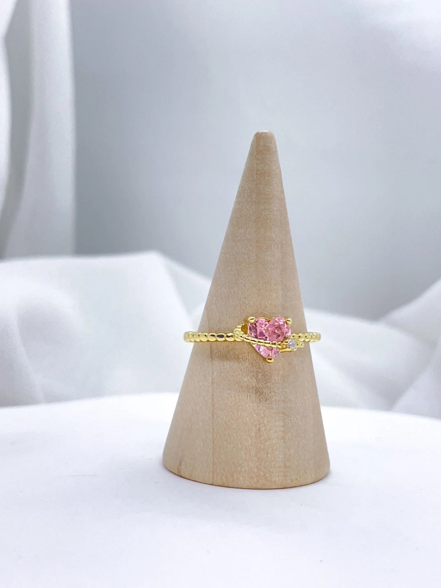 Flirty Love Ring